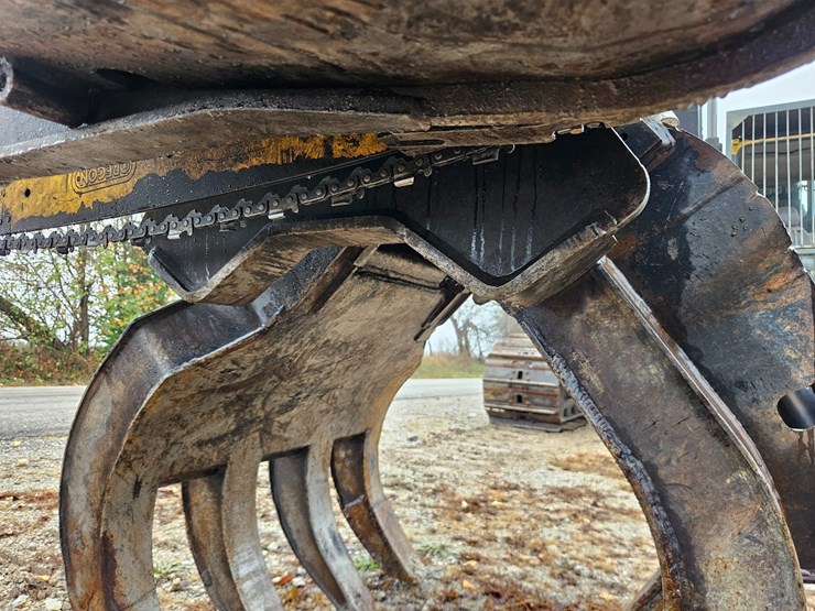 2010-deere-200d-lc-image-89