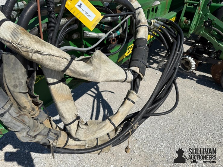 2011-john-deere-1770-image-14