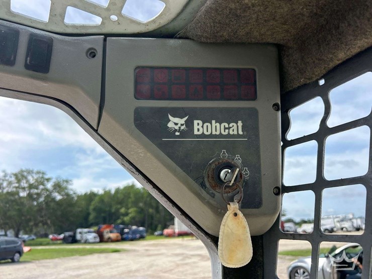 2005-bobcat-s185-image-23