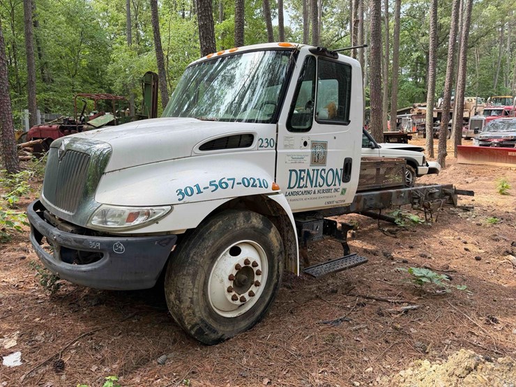 2007-international-durastar-4300-image-1