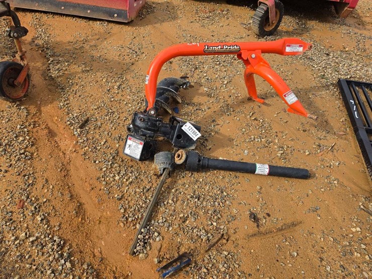 107---landpride-auger-image-2