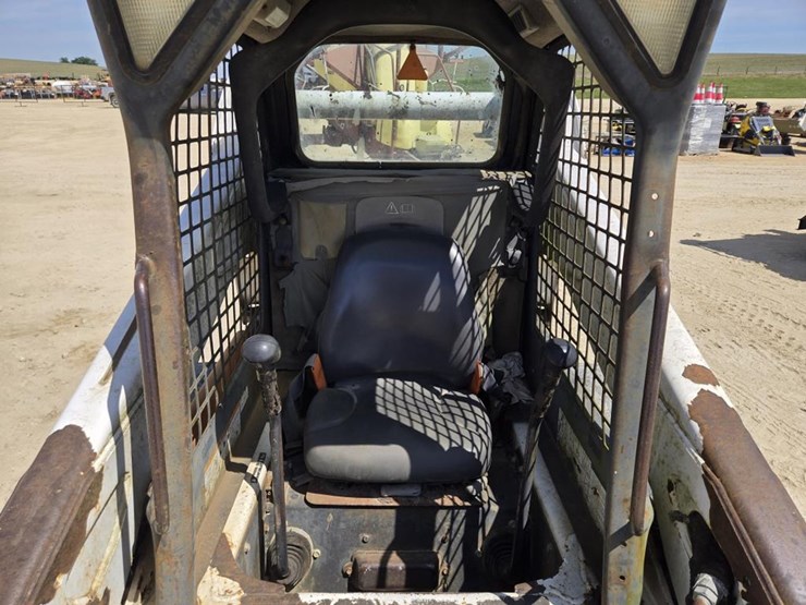 bobcat-s250-image-5