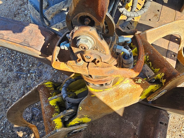 2000-caterpillar-574-image-76