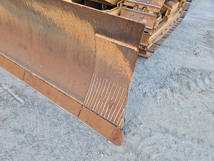 1985-dresser-td-8e-crawler-dozer-image-9