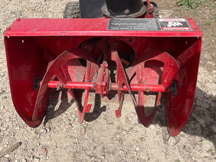 #2127-•-snapper-22"-snowblower-image-6