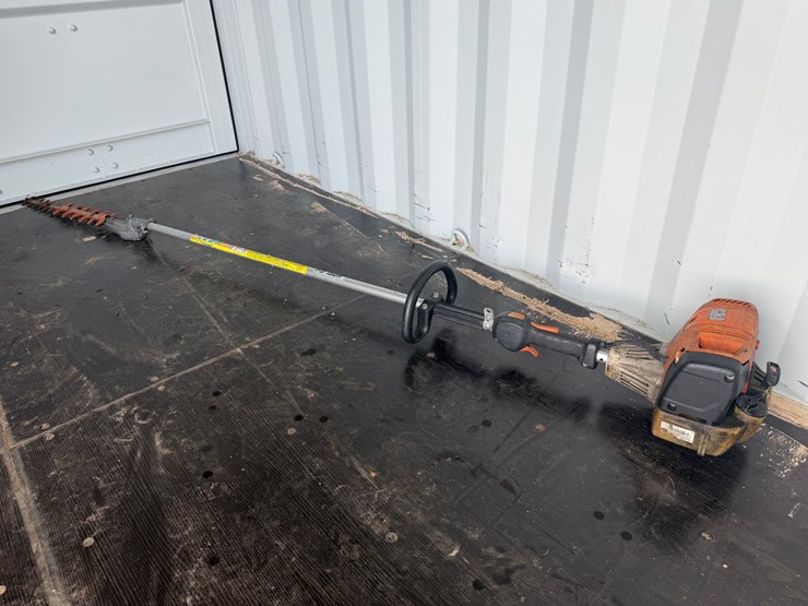 #6072-•-stihl-fs91-4'-hedge-trimmer-image-1