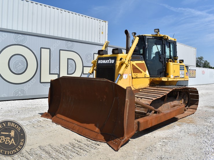 2014-komatsu-d65wx-17-image-1