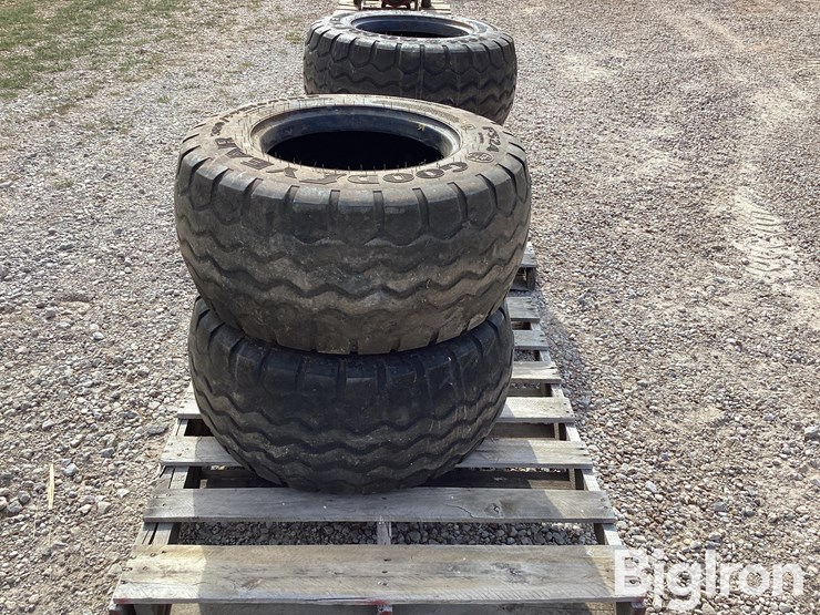 goodyear-fs24-380/55r16.5imp-landoll-disk-tires-image-4