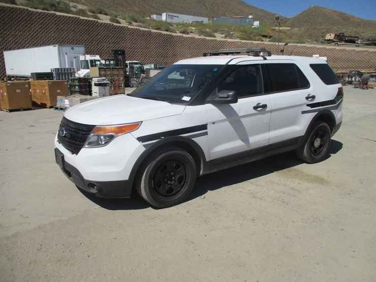 2014-ford-explorer-image-1