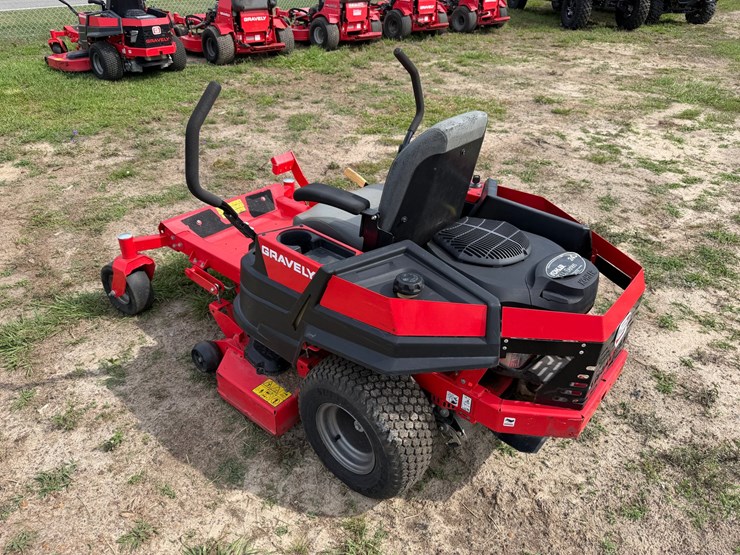 #6006-•-gravely-42"-ztx42-zero-turn-lawnmower-image-3