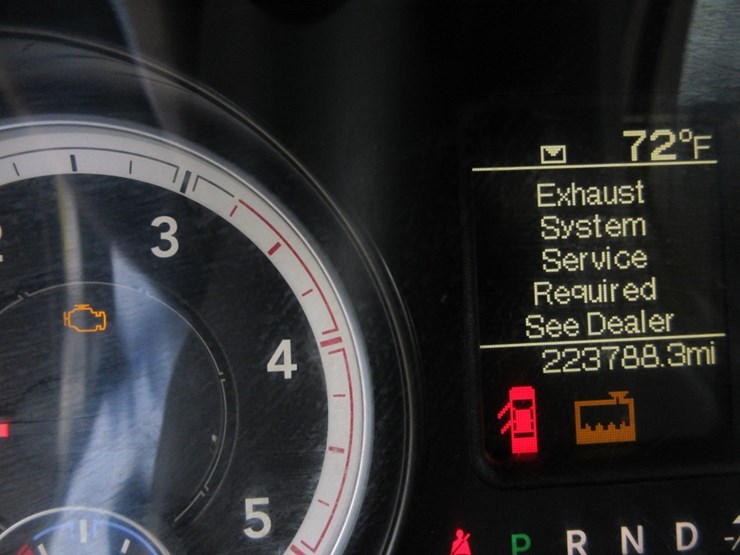 2014-dodge-ram-4500hd-image-11