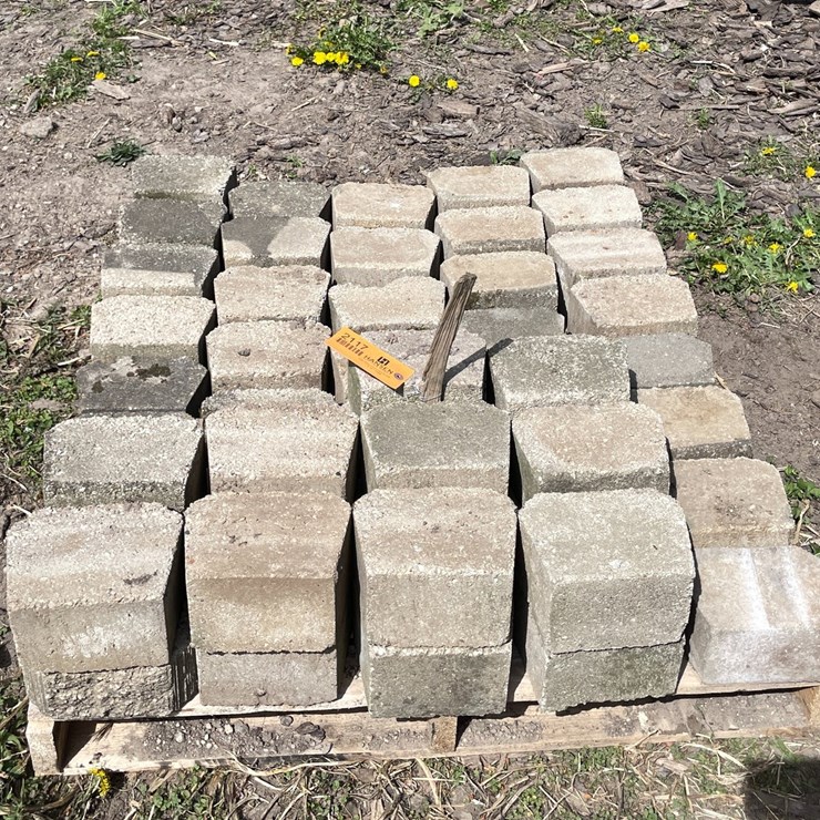 #2117 • 15" Landscape Bricks