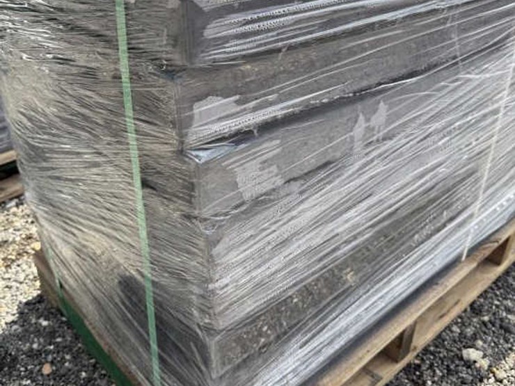 #160-•-textured-stone---dark-gray---24"-x-24"-image-3