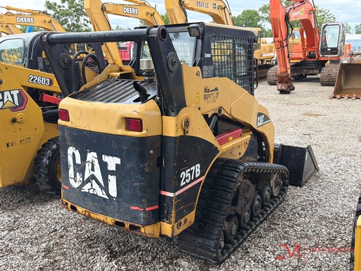 2006-caterpillar-257b-image-2