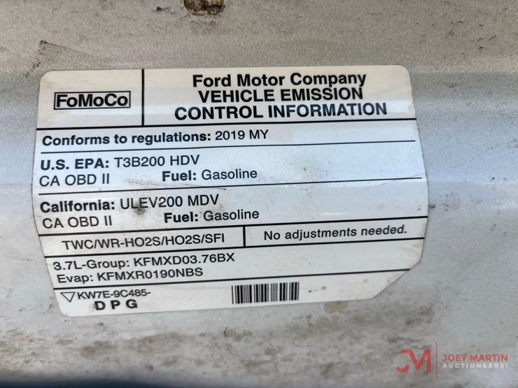 2019-ford-transit-image-17