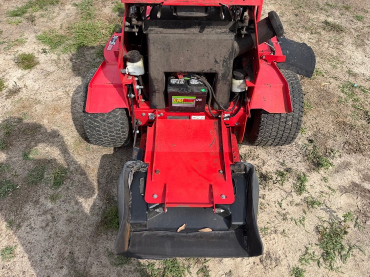#6008-•-gravely-48"-pro-stance-48-zero-turn-lawnmower-image-13