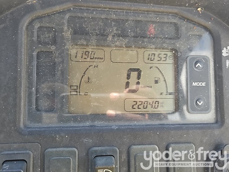 2012-john-deere-gator-image-24
