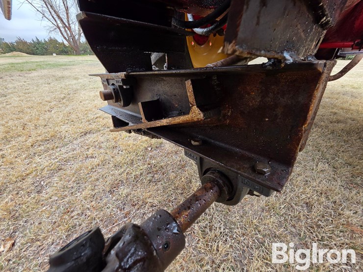 massey-ferguson-44-image-12