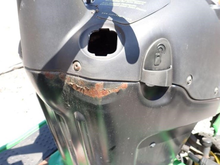 john-deere-la110-image-12