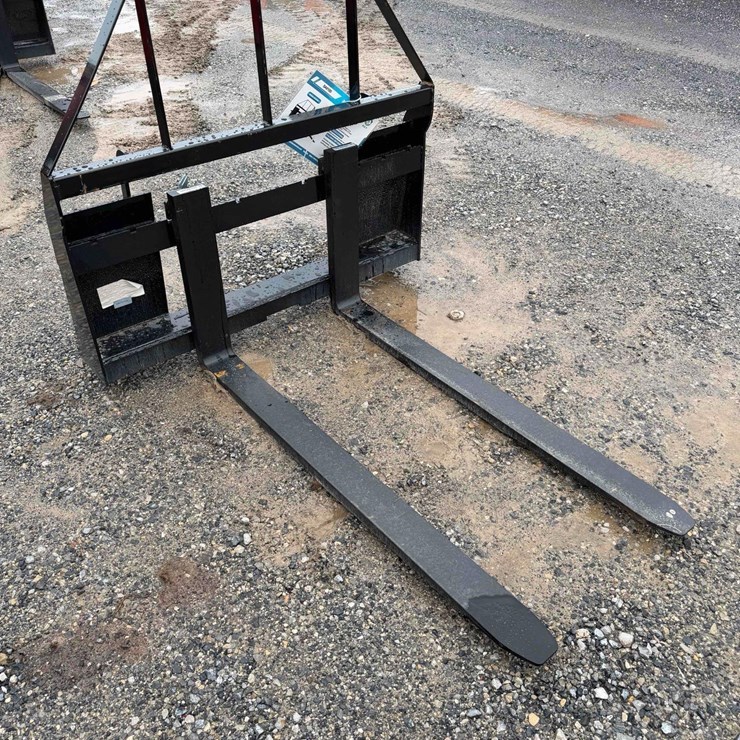 NEW AGT SAII100 Pallet Forks