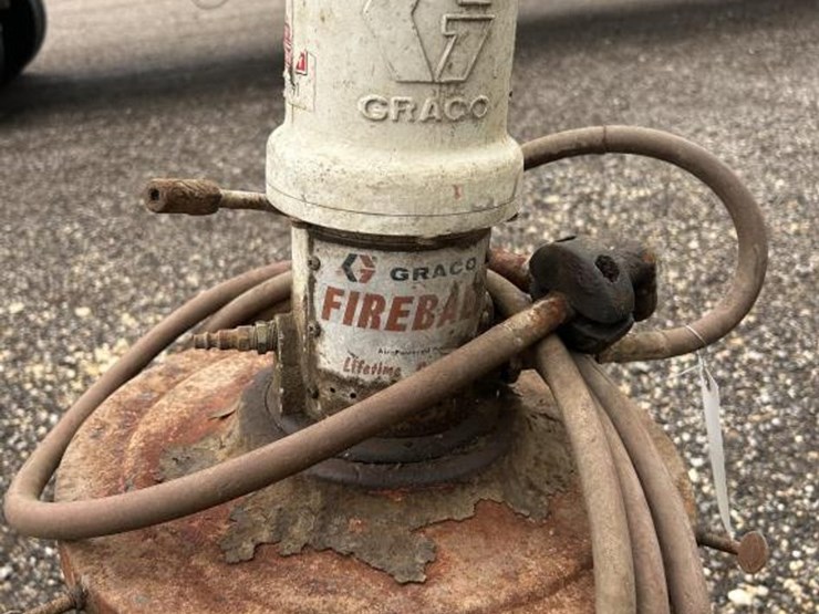 #232-•-graco-pneumatic-grease-gun-w/-image-3