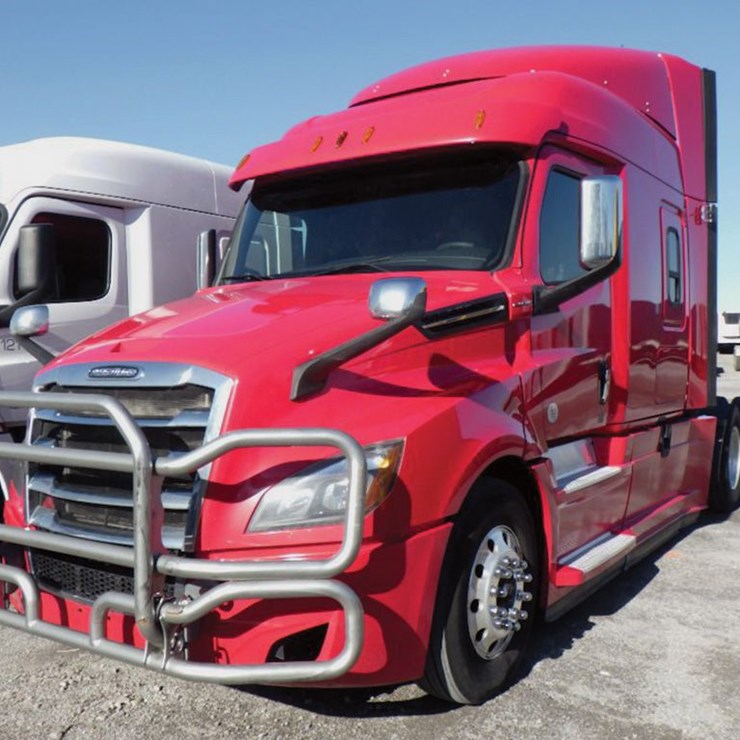 2020 FREIGHTLINER CASCADIA 126