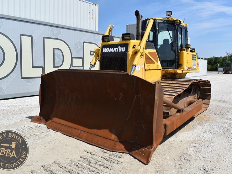 2014-komatsu-d65wx-17-image-2