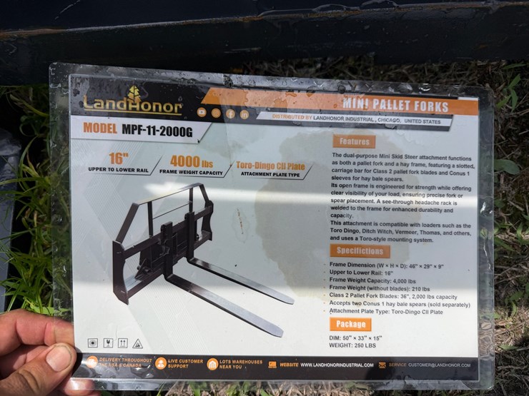#6103-•-mini-skid-steer-pallet-fork-frame-image-2