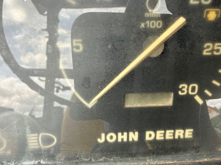 john-deere-5205-image-17