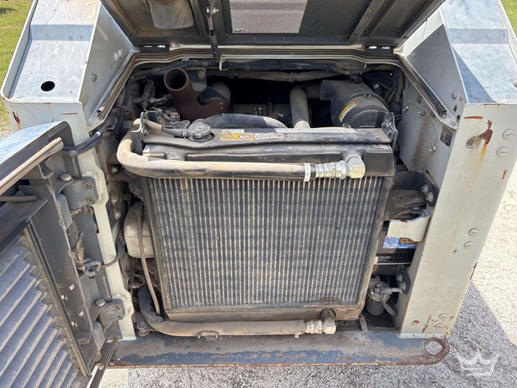 2020-takeuchi-tl6r-image-15