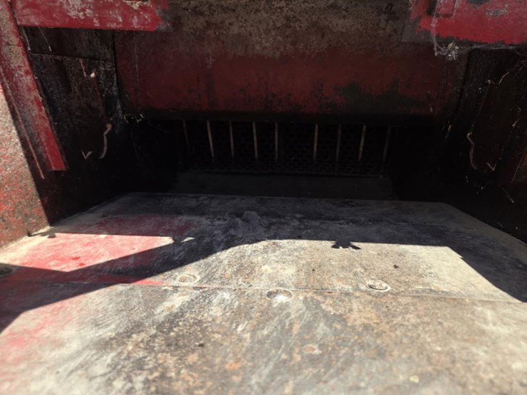 case-ih-950-image-13