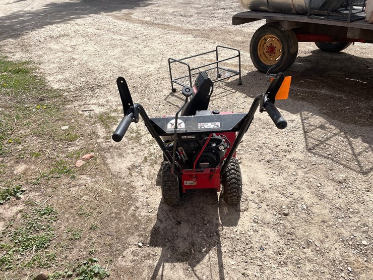 #2127-•-snapper-22"-snowblower-image-4