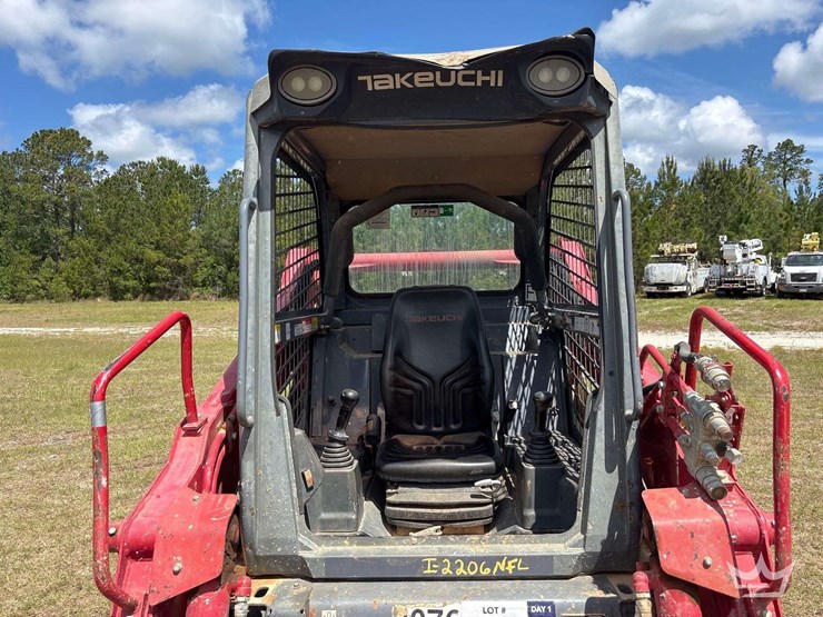 2020-takeuchi-tl10v2-image-18