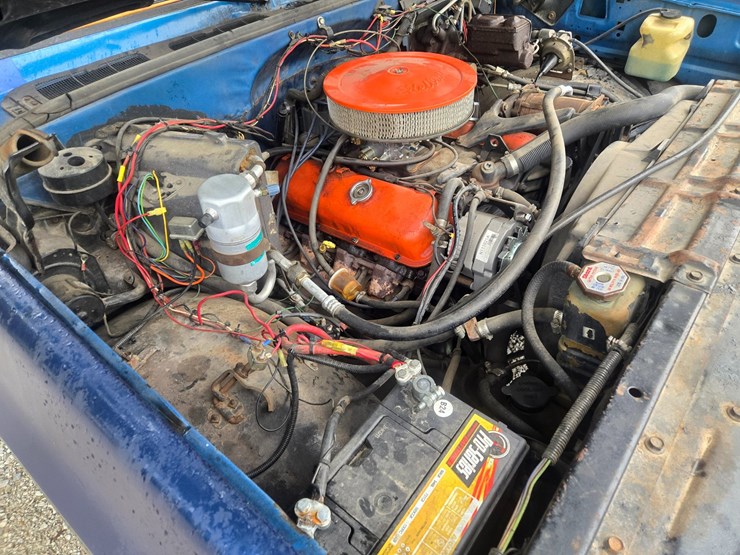 1976-chevrolet-c30-image-27