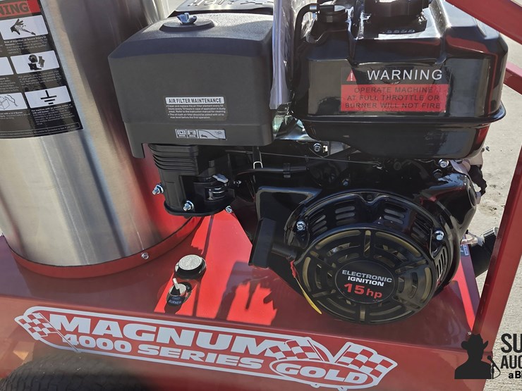 2026-magnum-4000-series-hot-water-pressure-washer-image-11