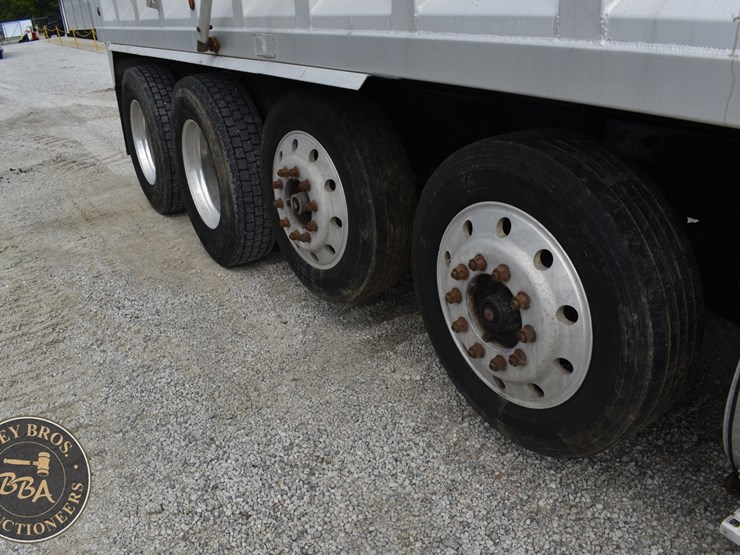 2007-kenworth-t800-image-23
