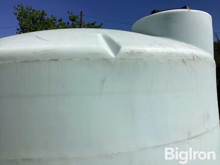 3,000-gal-storage-tank-image-12