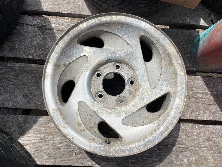 #2161-•-(2)-17"-aluminium-rims-image-5