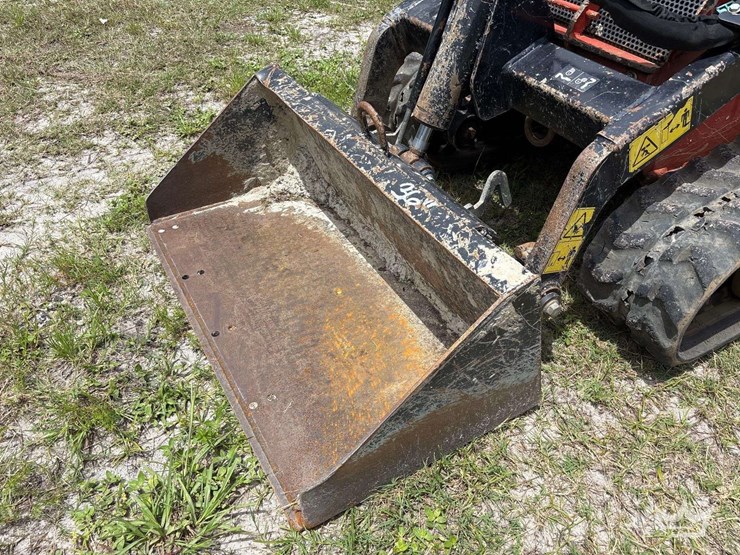 2020-ditch-witch-sk800-image-7