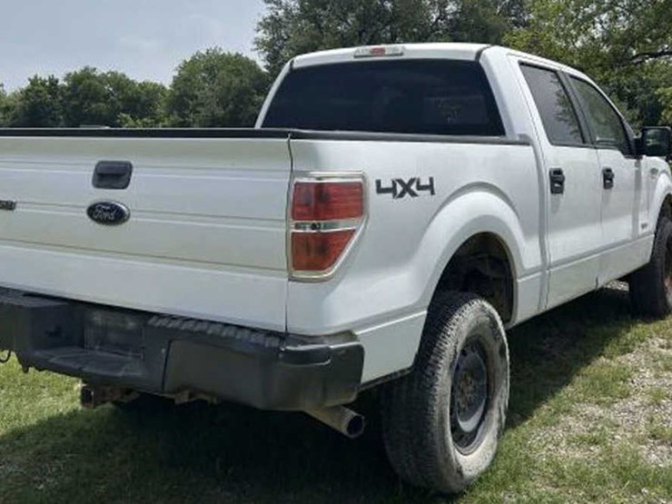 2014-ford-f150-xl-image-6