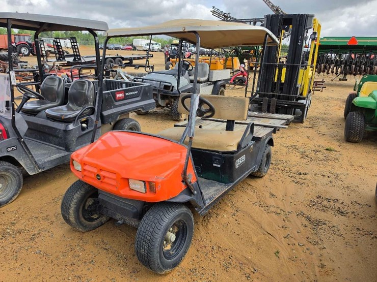 168---ez-go-mpt-30-flat-bed-cart-image-1