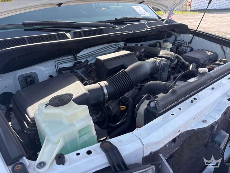 2011-toyota-tundra-image-8