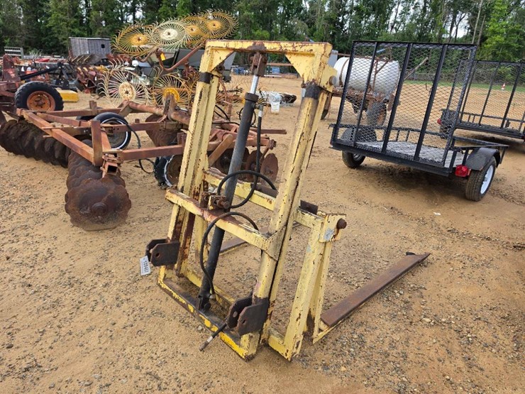 160---hydraulic-hay-forks-image-3