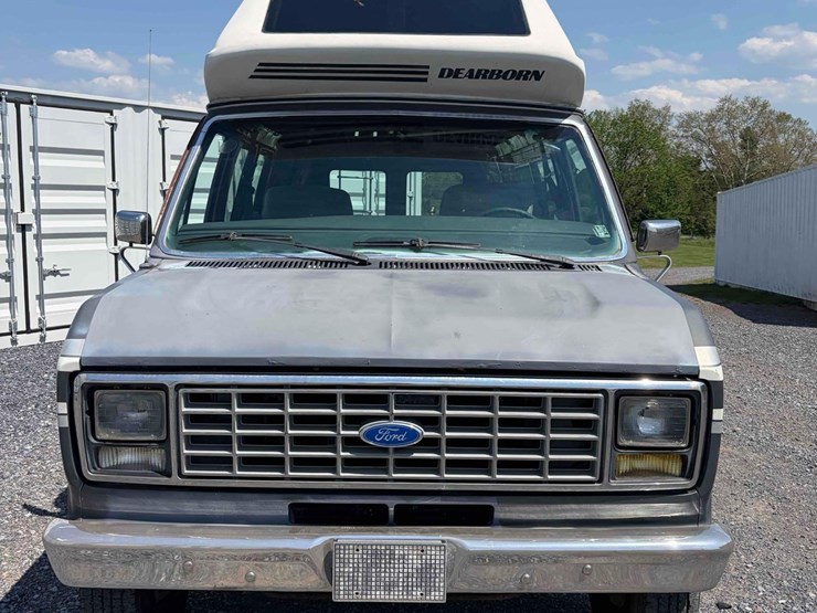 1990-ford-e250-image-2