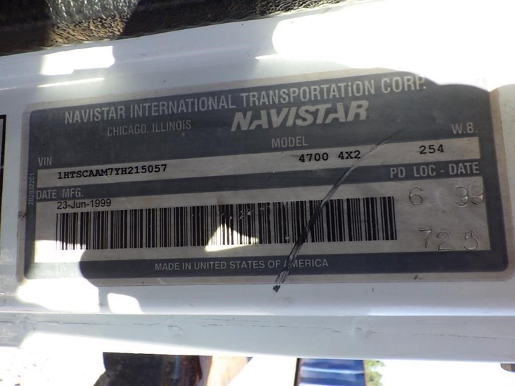 2000-international-4700-image-39