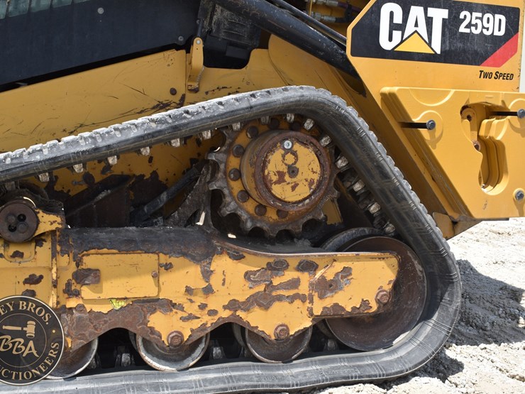 2019-caterpillar-259d-image-21