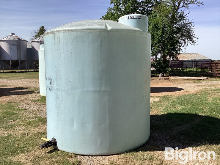 3,000-gal-storage-tank-image-1