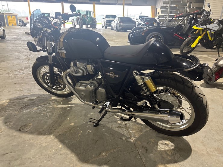 #23986-•-2019-royal-enfield-interceptor-650-image-4