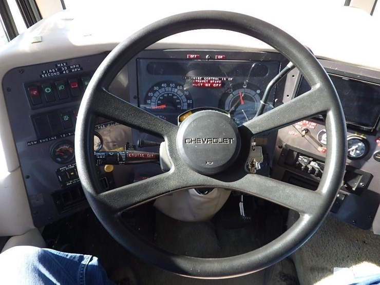1996-chevrolet-p30-image-58