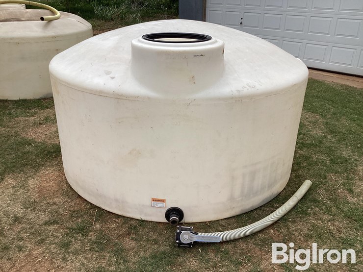 1,100-gallon-storage-tank-image-2